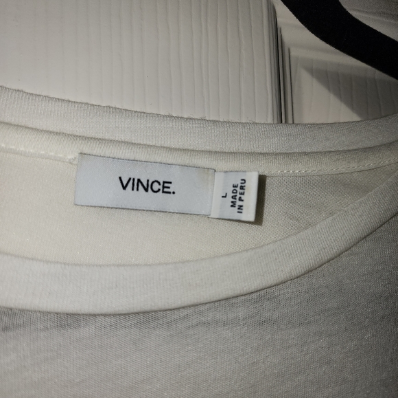 NWOT Vince Pima cotton color-block top - Picture 2 of 4